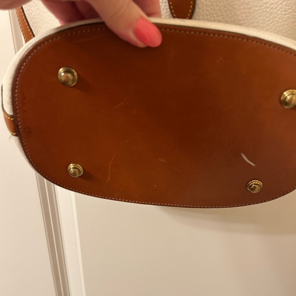 Dooney & Bourke Cream and Tan Tote - Picture 5 of 12